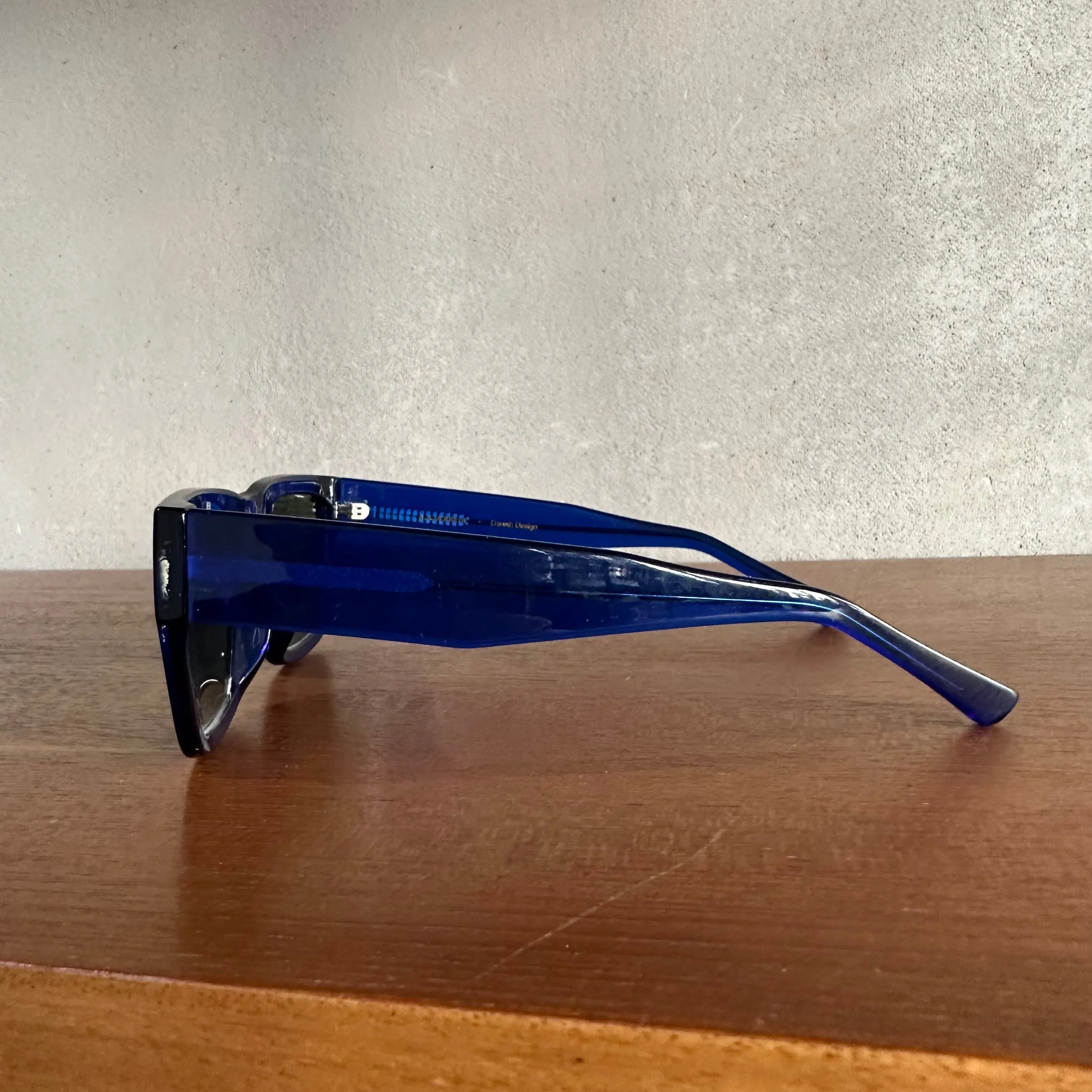 A.Kjaerbede Sunglasses - Agnes - Dark Blue Transparent