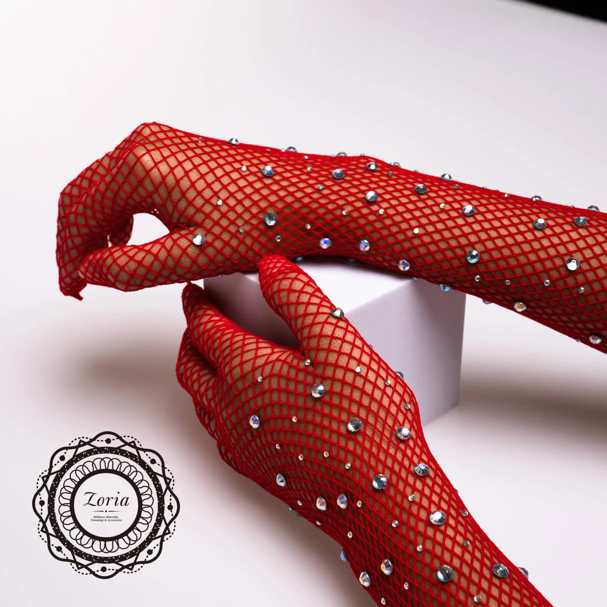 Long sleeve fishnet gloves: Red