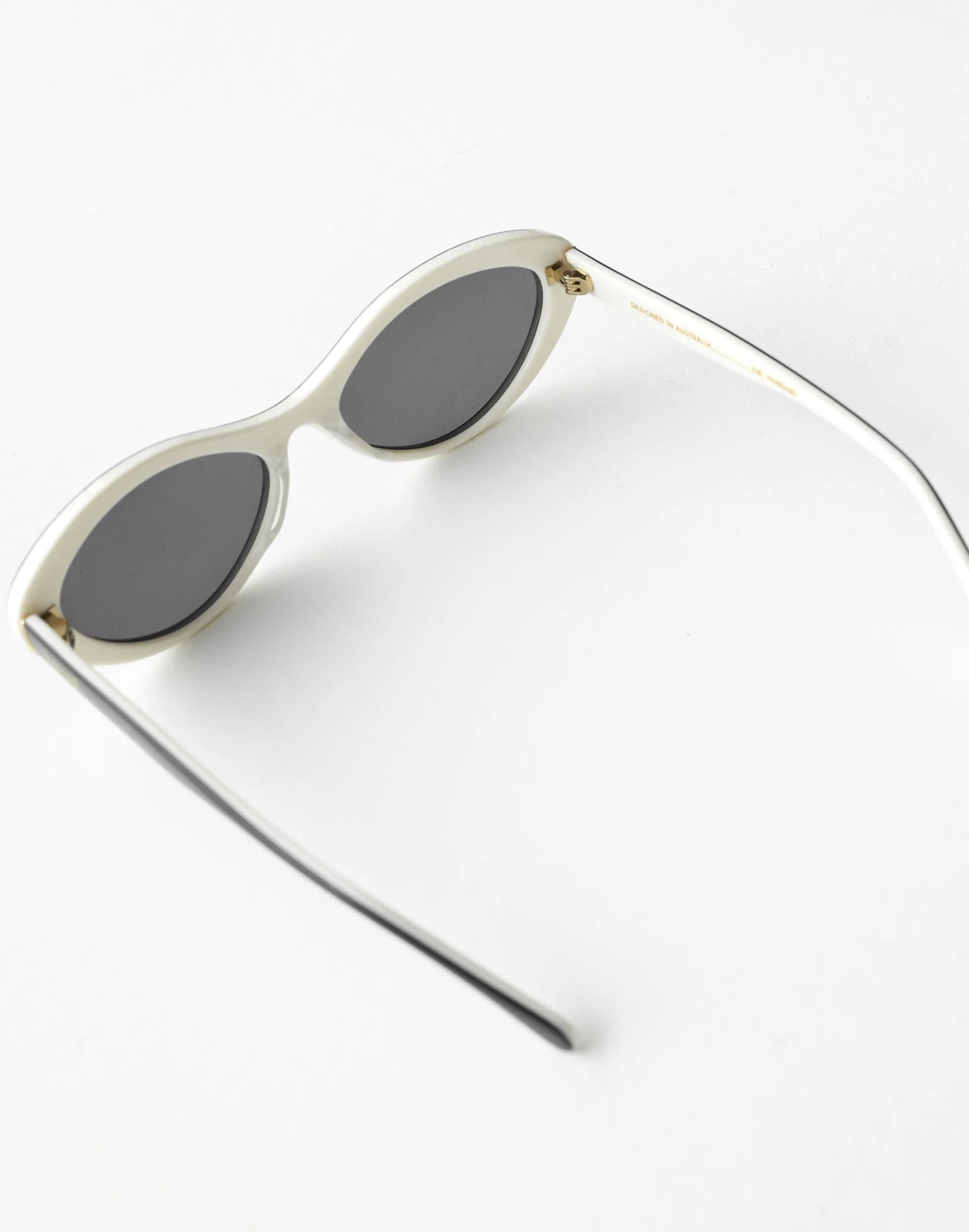 The Ferragni Sunglasses (Black Ivory Jet) - By Banbé